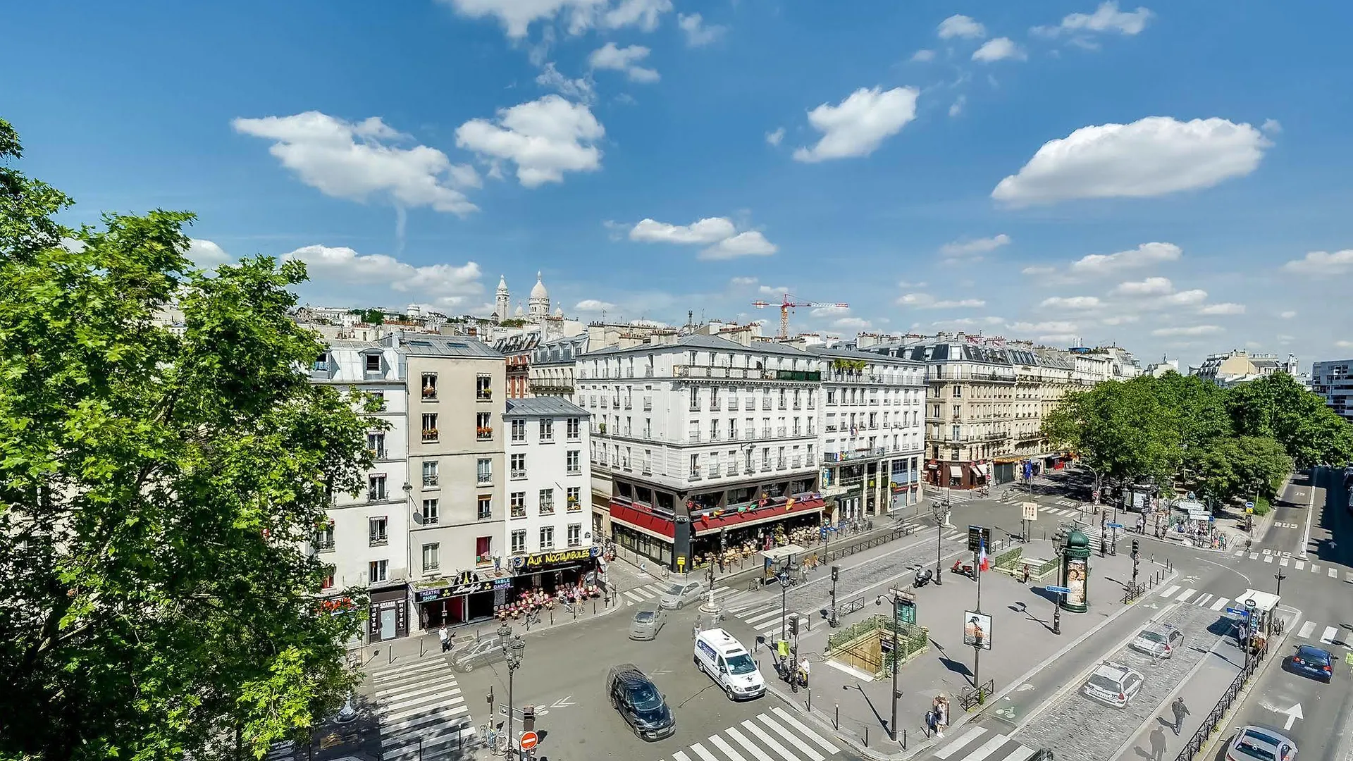 Hotel La Royale Paris