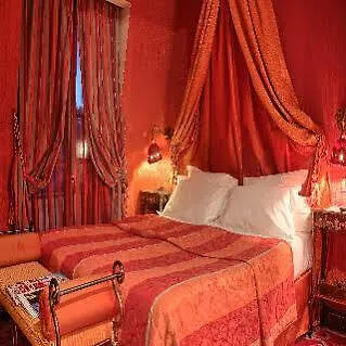 La Royale 4* París