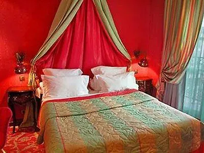 Hotell La Royale 4*